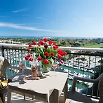 Cannes Marina 4*