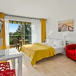 Cannes Marina 4*