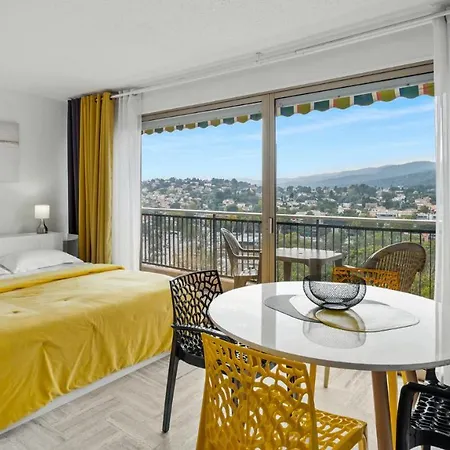 Aparthotel Cannes Marina Mandelieu-la-Napoule