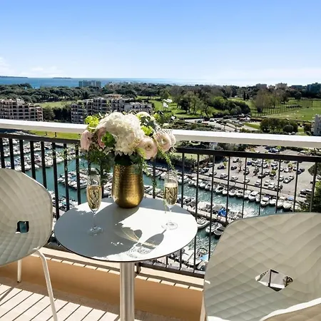 Cannes Marina Appart hôtel