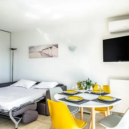 Cannes Marina Mandelieu