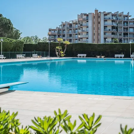 Cannes Marina Apart-hotel Mandelieu