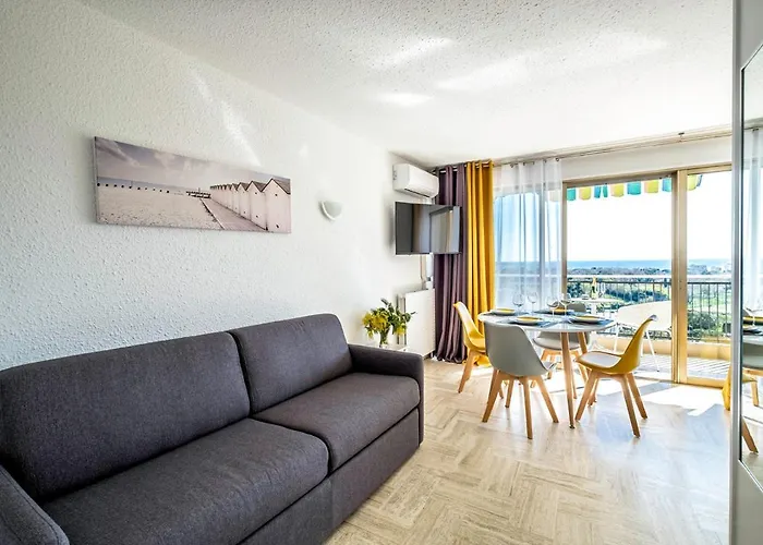 アパートホテル Cannes Marina Mandelieu