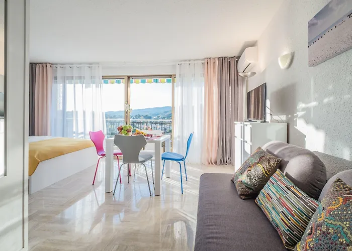 Cannes Marina Mandelieu