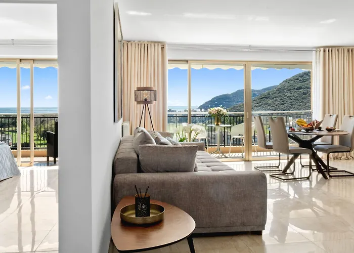 Cannes Marina Apartmanhotel