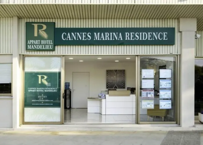 Apartmanhotel Cannes Marina 4*